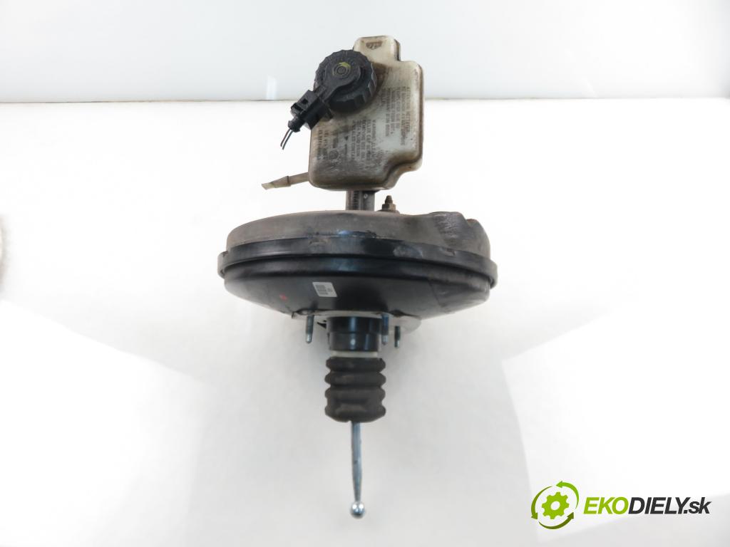 VW GOLF V (1K1) HB 2005 103,00 2.0 TDI 16V - BKD 1968,00 posilovač 1K1614105AJ ; 0204051068 (Servočerpadlo)