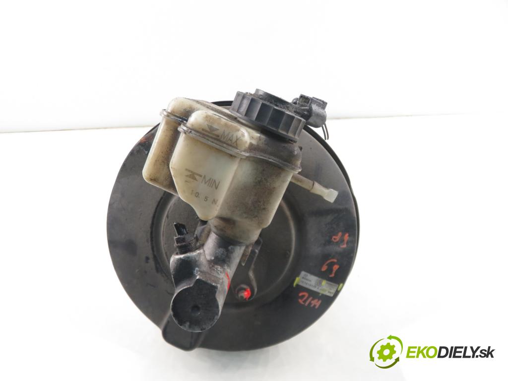 VW GOLF V (1K1) HB 2005 103,00 2.0 TDI 16V - BKD 1968,00 posilovač 1K1614105AJ ; 0204051068 (Servočerpadlo)