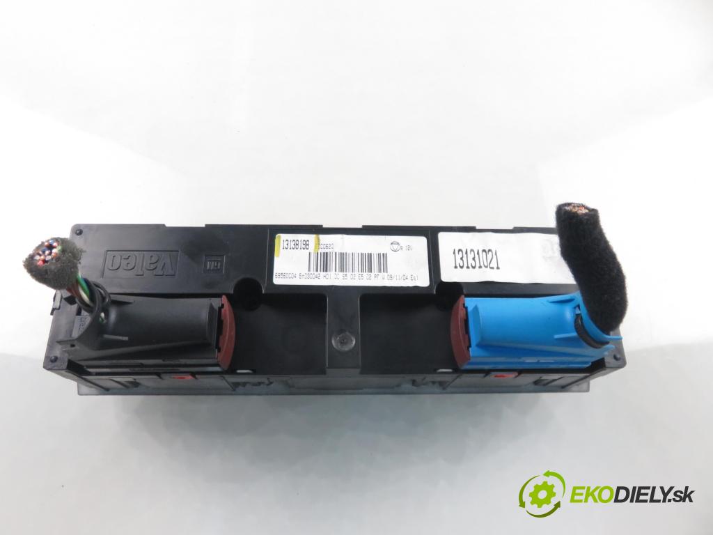 OPEL SIGNUM HB 2004 114,00 2.2 direct - Z 22 YH 2198,00 Panel kúrenia KLIMATIZACE: 13138198