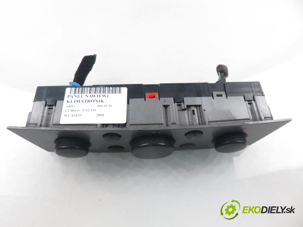 OPEL SIGNUM HB 2004 114,00 2.2 direct - Z 22 YH 2198,00 Panel kúrenia KLIMATIZACE: 13138198
