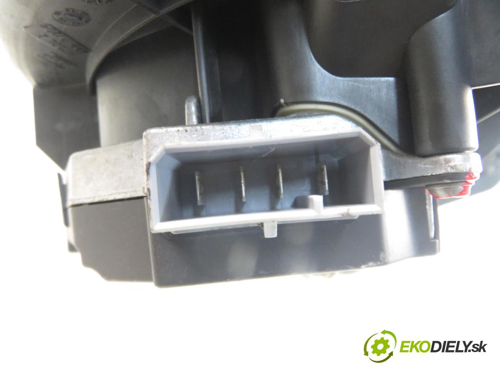 OPEL SIGNUM HB 2004 114,00 2.2 direct - Z 22 YH 2198,00 ventilátor větráku 985852T ; 73421312