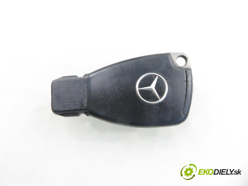 MERCEDES-BENZ KLASA A (W169) MINIVAN 2005 70,00 A 160 (169.031, 169.331) - M 266.920 1498,00 spinačka 1695451508 (Spínacia skrinka)