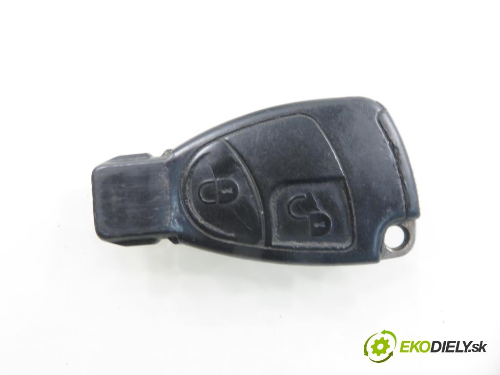 MERCEDES-BENZ KLASA A (W169) MINIVAN 2005 70,00 A 160 (169.031, 169.331) - M 266.920 1498,00 spinačka 1695451508 (Spínacia skrinka)