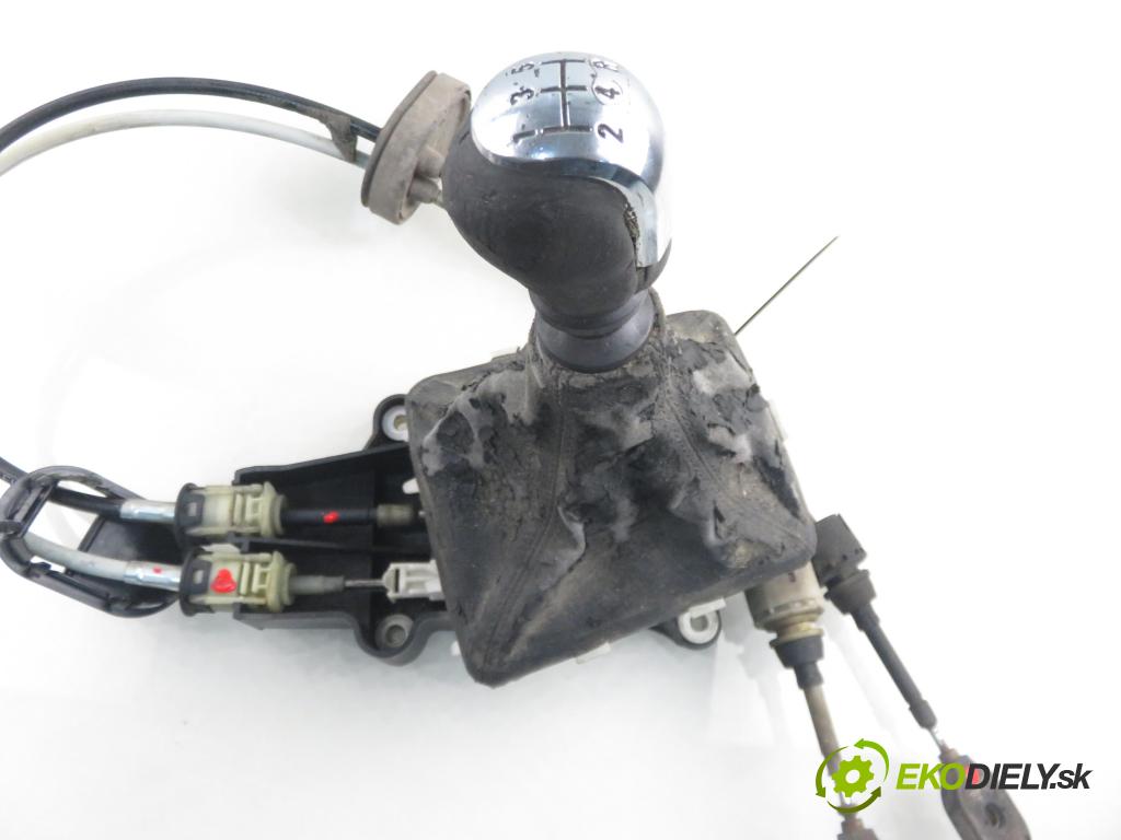 OPEL SIGNUM HB 2004 114,00 2.2 direct - Z 22 YH 2198,00 ZVEDÁK: 24465793 ; 24465793CF