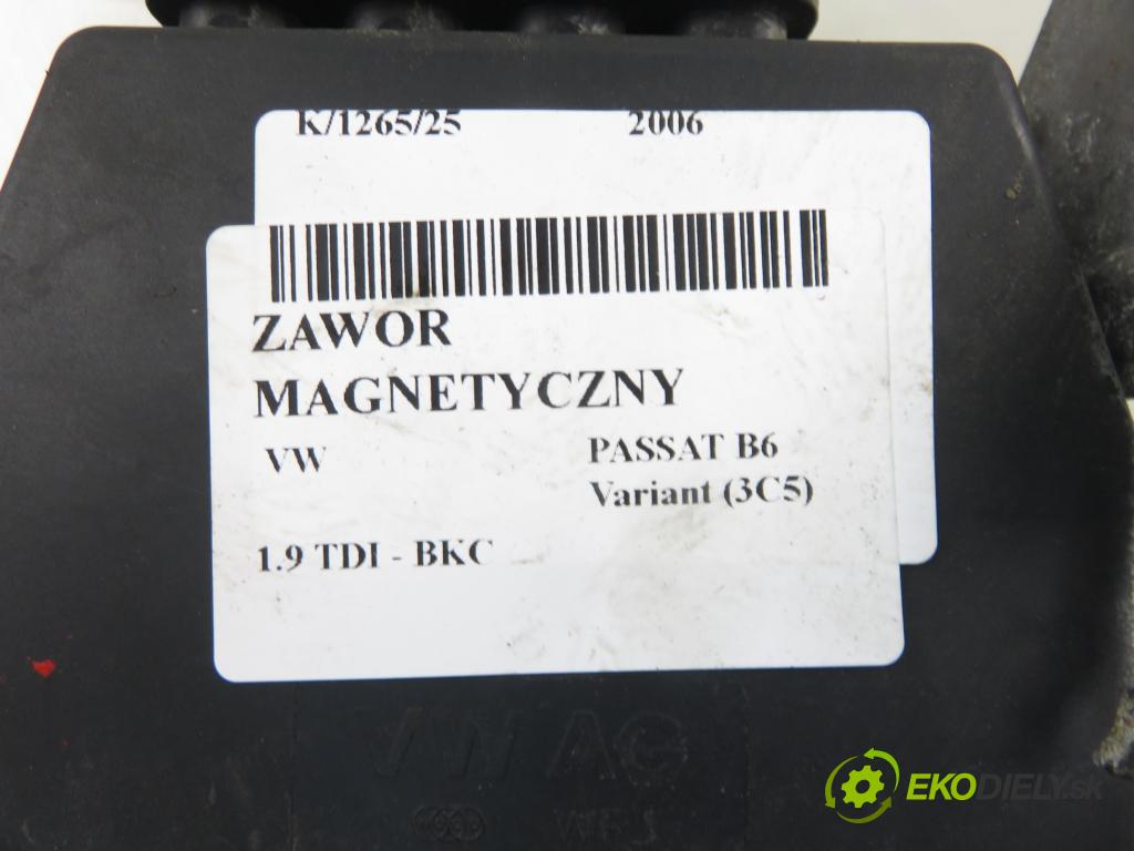 VW PASSAT B6 Variant (3C5) KOMBI 2006 77,00 1.9 TDI - BKC 1896,00 VENTIL: magnetický 3C0906625