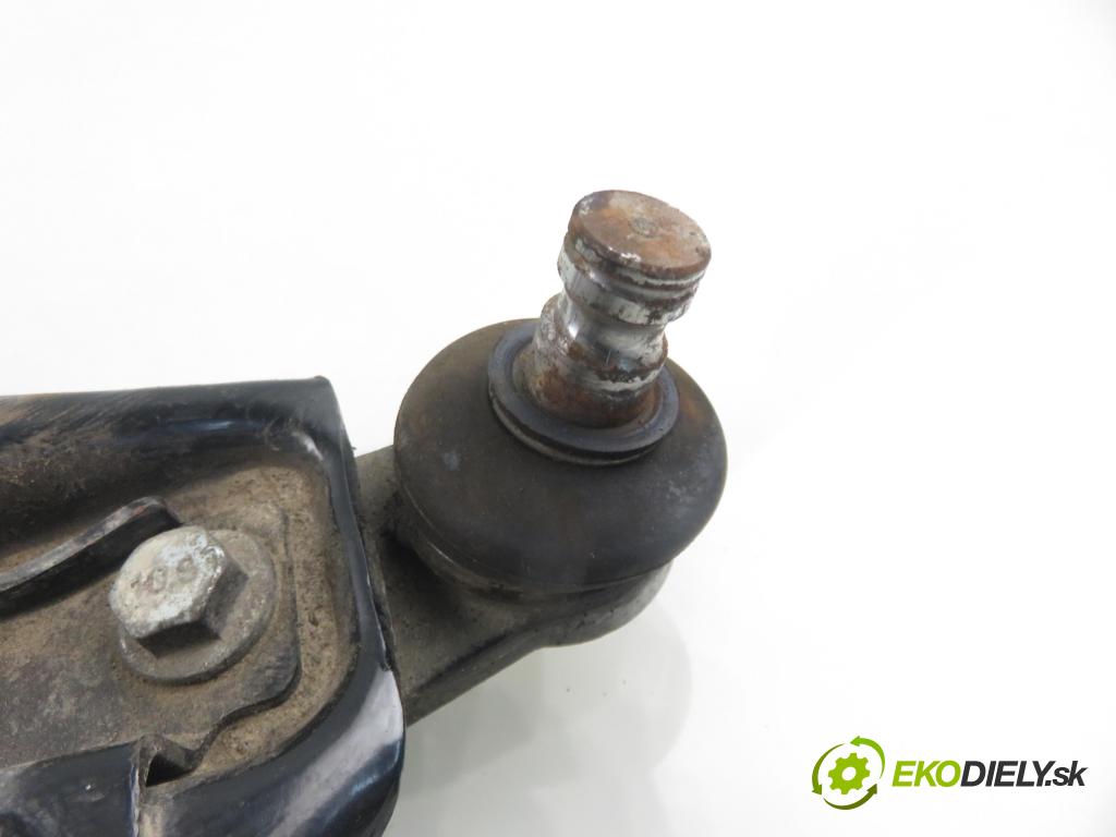 RENAULT KANGOO Express (FC0/1_) FURGON 2005 47,00 1.9 D (FC0J) - F8Q 632 1870,00 rameno PP