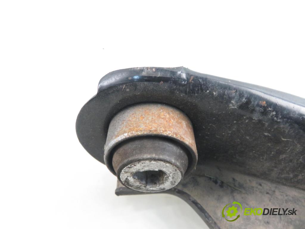 RENAULT KANGOO Express (FC0/1_) FURGON 2005 47,00 1.9 D (FC0J) - F8Q 632 1870,00 rameno PP