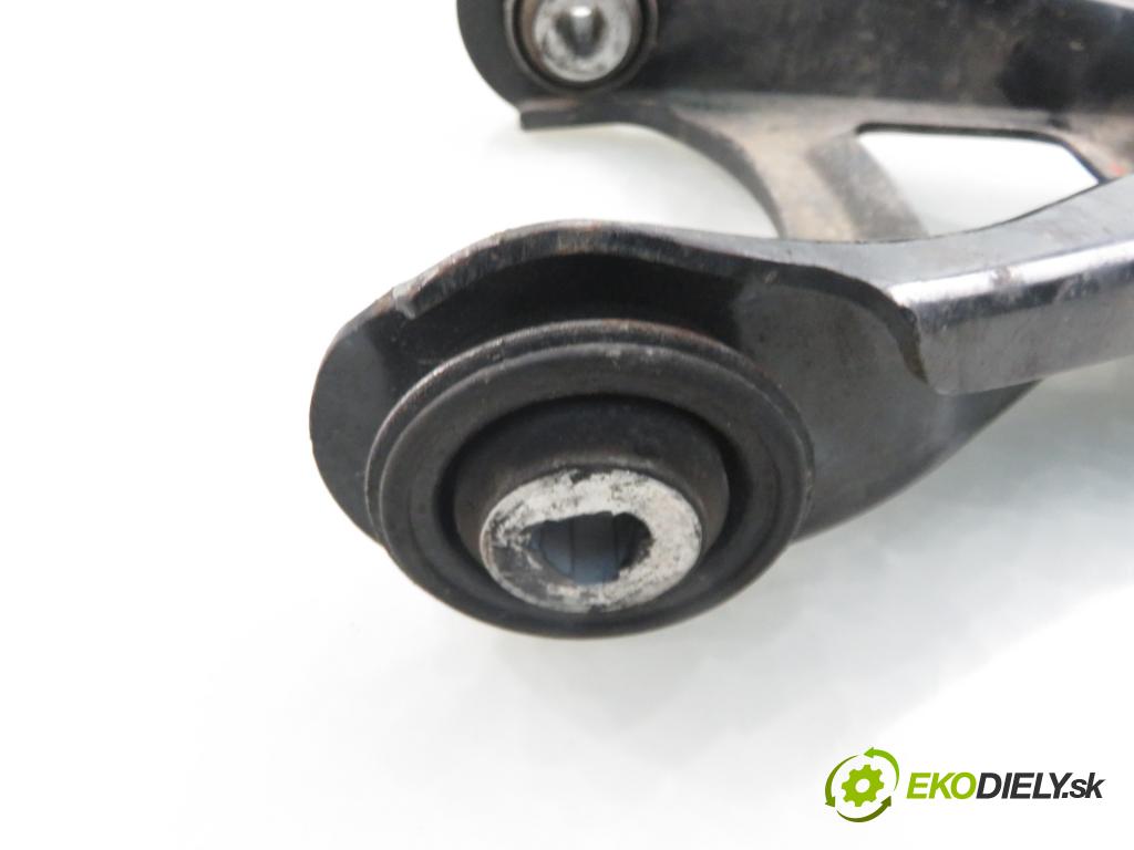 RENAULT KANGOO Express (FC0/1_) FURGON 2005 47,00 1.9 D (FC0J) - F8Q 632 1870,00 rameno PP
