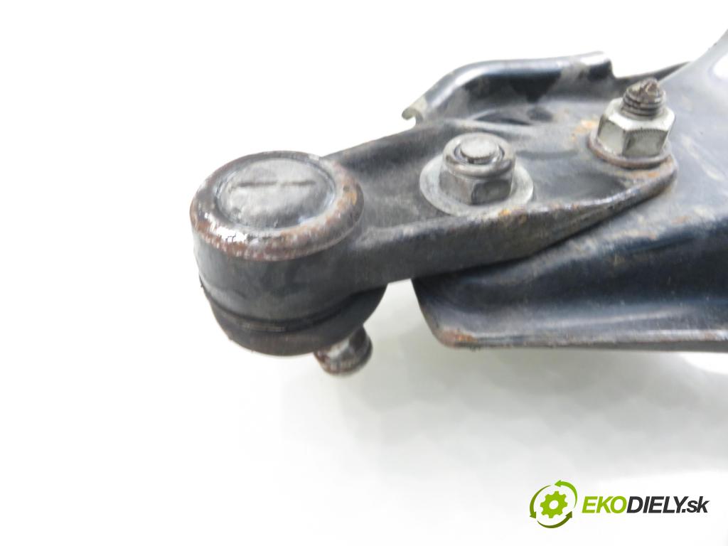 RENAULT KANGOO Express (FC0/1_) FURGON 2005 47,00 1.9 D (FC0J) - F8Q 632 1870,00 rameno LP
