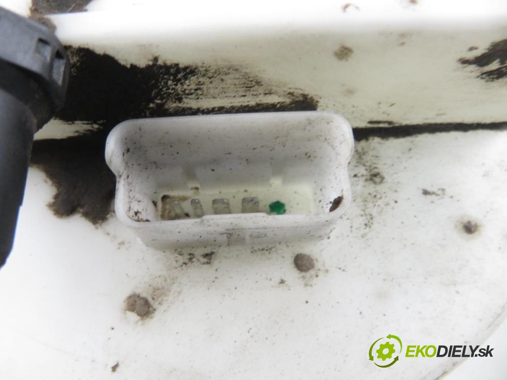 CITROEN C2 (JM_) HB 2004 50,00 1.4 - KFV (TU3JP) 1360,00 pumpa paliva 9645187980 ; 0580314017