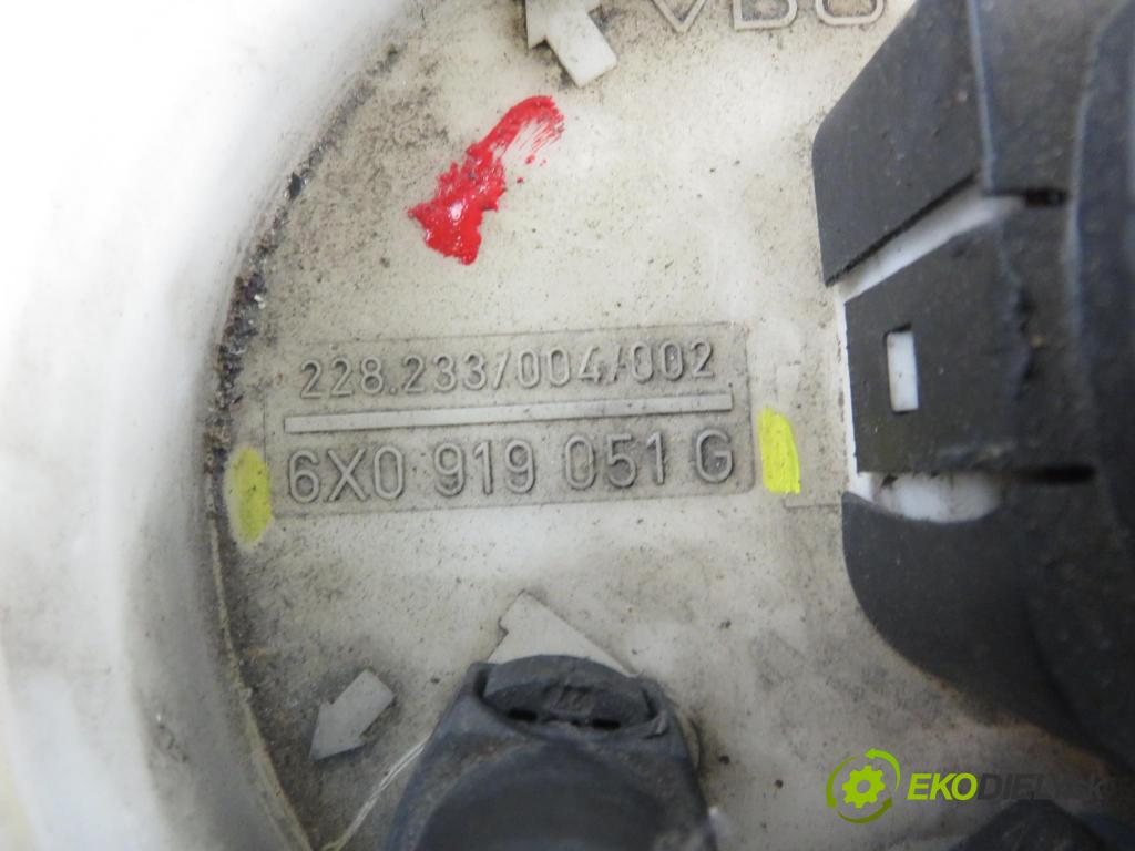 VW LUPO (6X1, 6E1) HB 1999 55,00 1.4 16V - AKQ 1390,00 pumpa paliva 6X0919051G