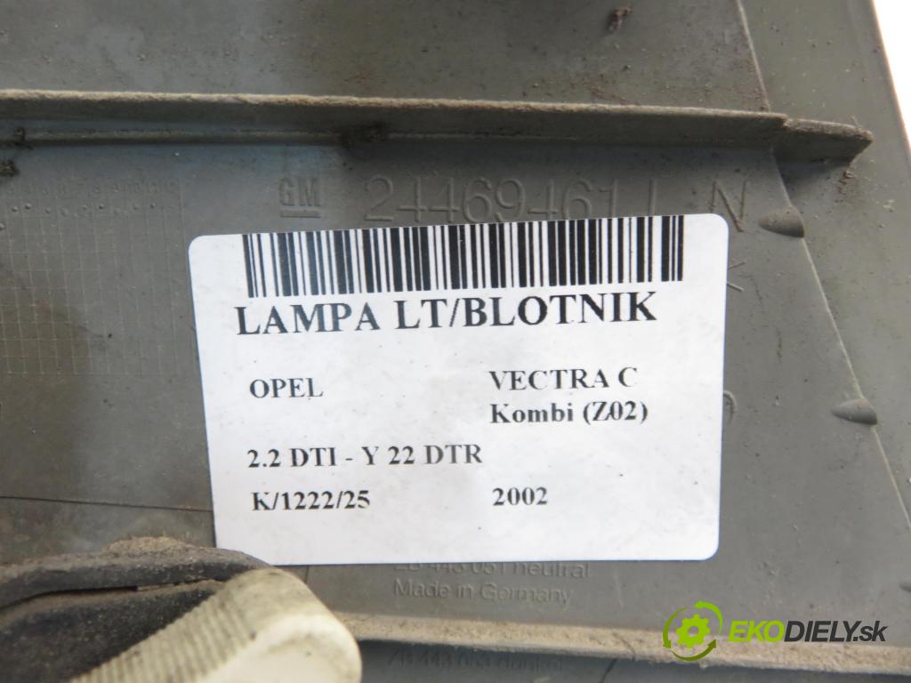 OPEL VECTRA C Kombi (Z02) KOMBI 2002 92,00 2.2 DTI - Y 22 DTR 2172,00 světlo levé zadní 24469461