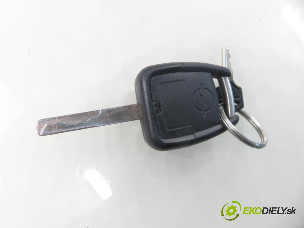 OPEL VECTRA C Kombi (Z02) KOMBI 2002 92,00 2.2 DTI - Y 22 DTR 2172,00 PAKA/ŘAZENÍ/SADA: 13165349EB