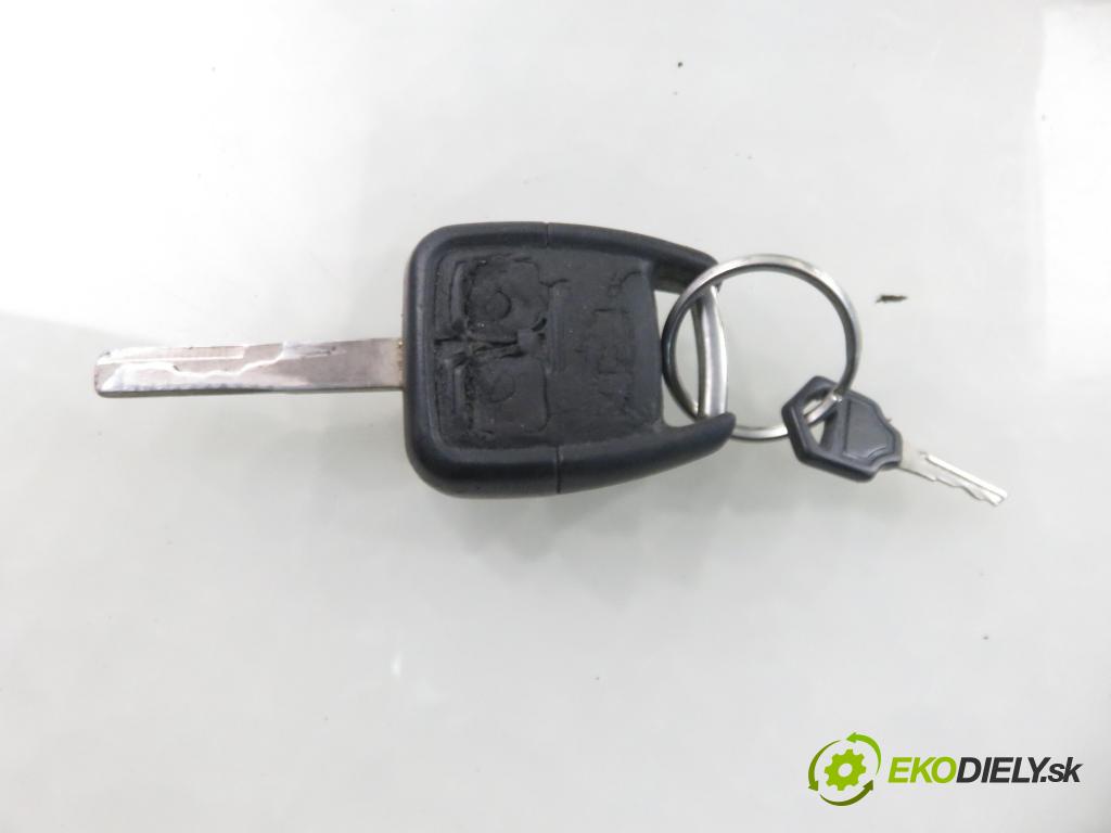 OPEL VECTRA C Kombi (Z02) KOMBI 2002 92,00 2.2 DTI - Y 22 DTR 2172,00 PAKA/ŘAZENÍ/SADA: 13165349EB