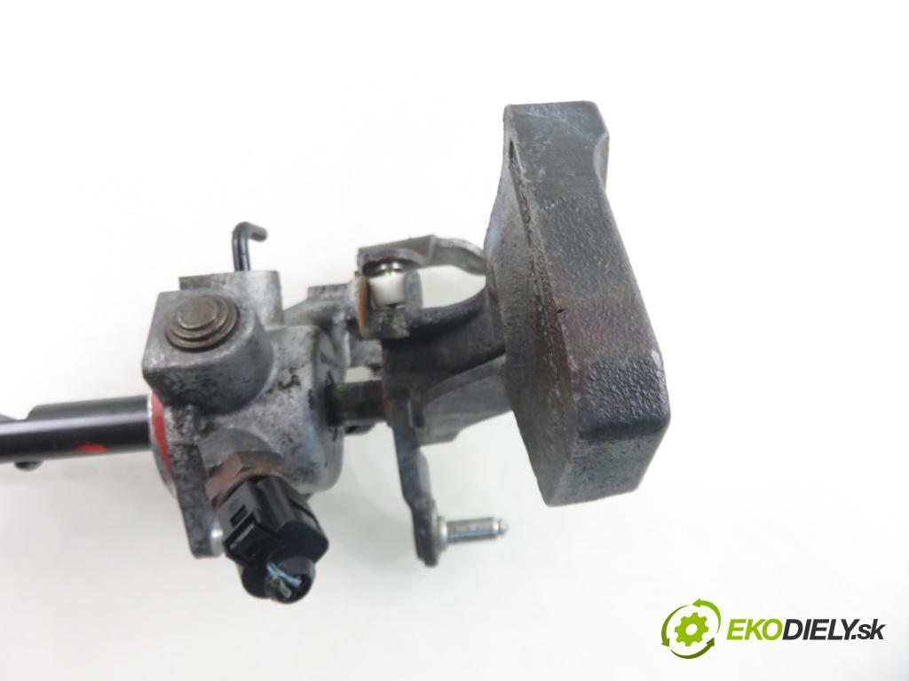SEAT ALTEA (5P1) HB 2004 77,00 1.9 TDI - BKC 1896,00 VOLIČ: převodovky 1K0711051D