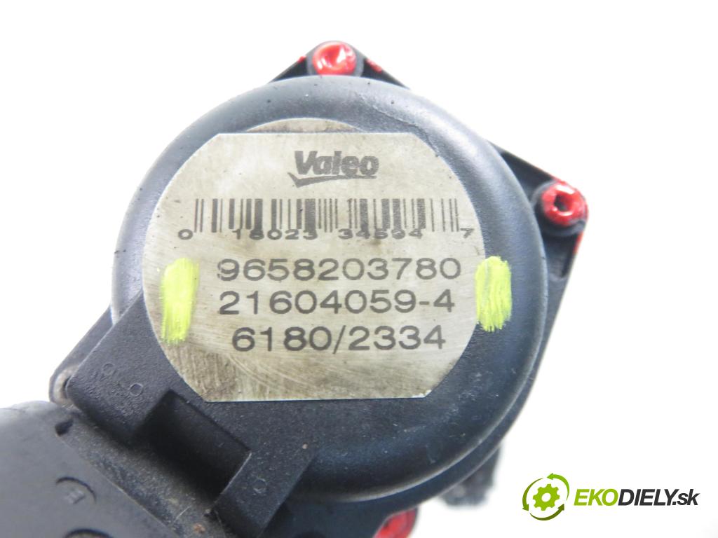MAZDA 2 (DY) HB 2006 50,00 1.4 CD - F6JB 1399,00 VENTIL: EGR 9658203780 ; 216040594