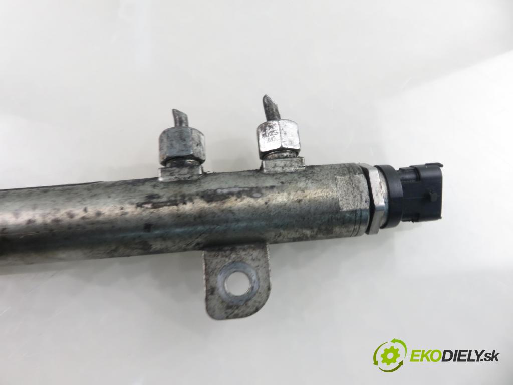 FIAT GRANDE PUNTO (199_) HB 2006 66,00 1.3 D Multijet 90 - 199 A3.000 1248,00 Lišta vstrekovacia 0281002854 ; 0445214086 ; 55211906 (Vstrekovacia lišta)