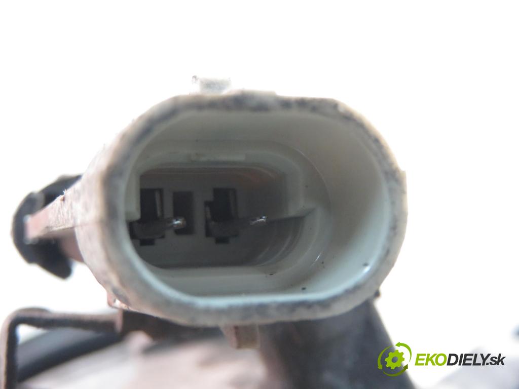 OPEL SIGNUM HB 2004 114,00 2.2 direct - Z 22 YH 2198,00 KOMPRESOR: klimatizácie 13191996 (Kompresor klimatizácie)