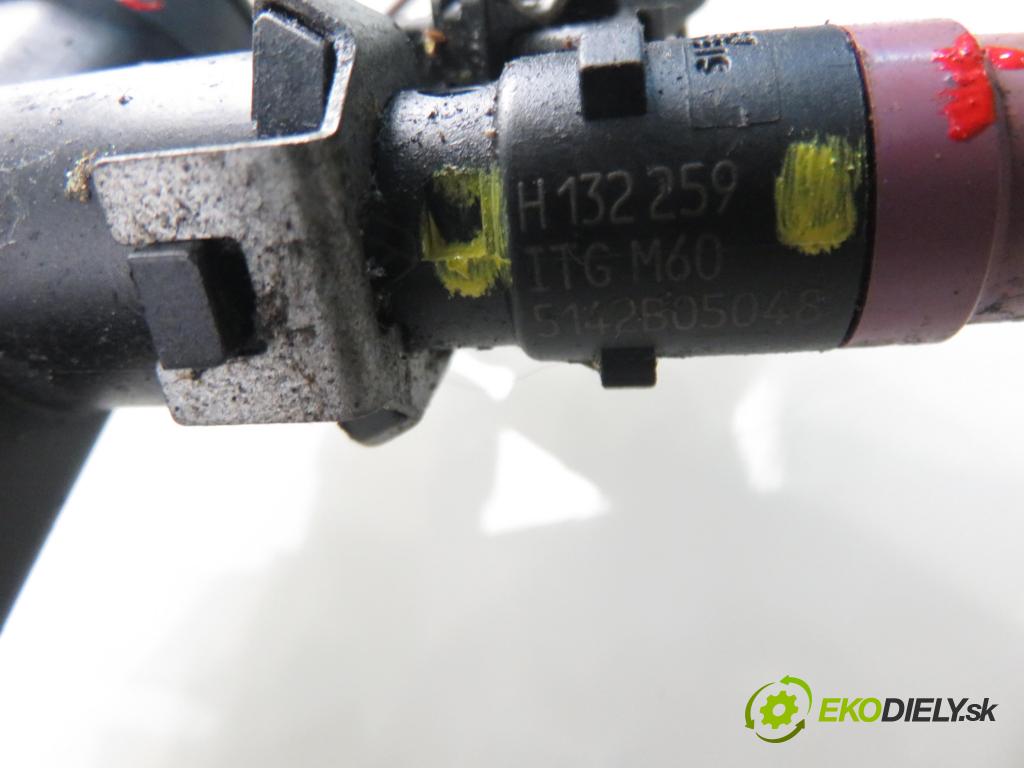 RENAULT SCENIC II (JM0/1_) MINIVAN 2005 83,00 1.6 (JM0C, JM0J, JM1B) - K4M 782 1598,00 Lišta vstrekovacia 8200135504 ; H132259 ; ITGM60 (Vstrekovacia lišta)