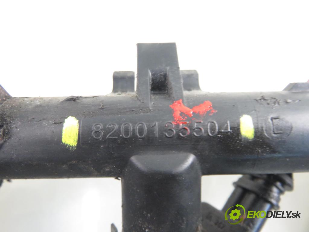 RENAULT SCENIC II (JM0/1_) MINIVAN 2005 83,00 1.6 (JM0C, JM0J, JM1B) - K4M 782 1598,00 Lišta vstrekovacia 8200135504 ; H132259 ; ITGM60 (Vstrekovacia lišta)