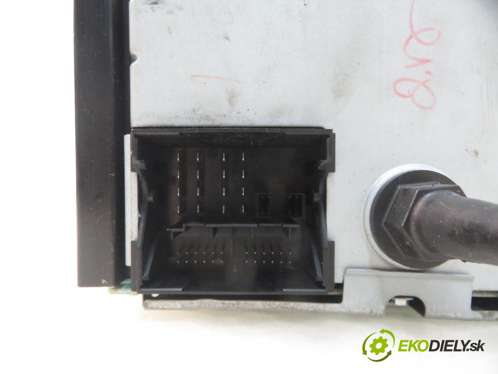 FORD FOCUS II (DA_, HCP) HB 2005 74,00 1.6 - SHDC 1596,00 RADIO CD 5M5T18C815FA