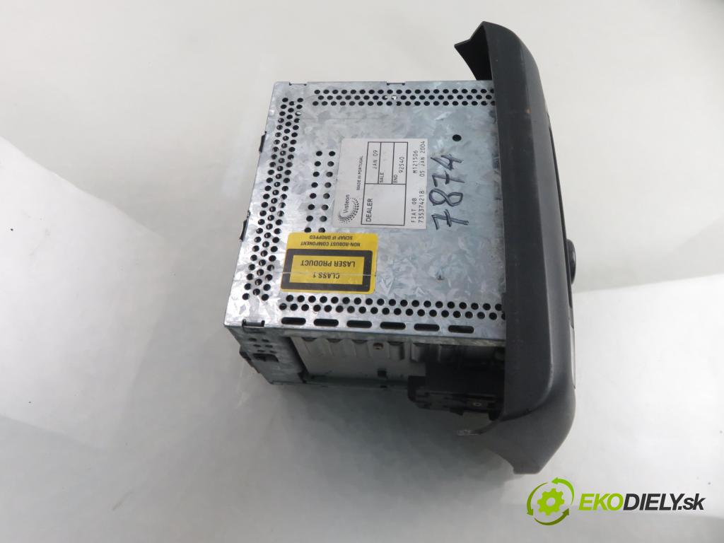 FIAT STILO Multi Wagon (192_) KOMBI 2004 103,00 1.9 JTD 16V 140 - 192 A5.000 1910,00 RADIO CD 735374218