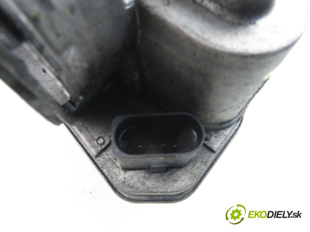 SEAT IBIZA III (6L1) HB 2006 74,00 1.9 TDI - AXR 1896,00 Škrtiaca klapka 038128063G (Škrtiaca klapka)