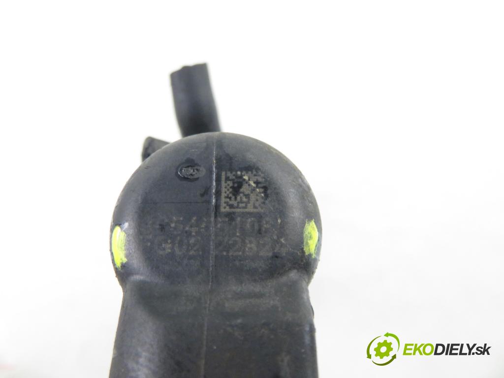 MAZDA 2 (DY) HB 2006 50,00 1.4 CD - F6JB 1399,00 vstrekovač 9654551080 (Vstrekovač paliva)