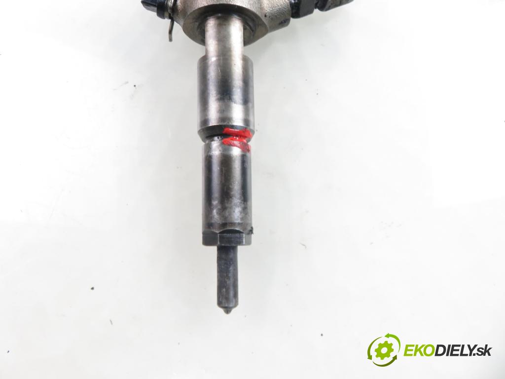 MAZDA 2 (DY) HB 2006 50,00 1.4 CD - F6JB 1399,00 vstrekovač 9654551080 (Vstrekovač paliva)