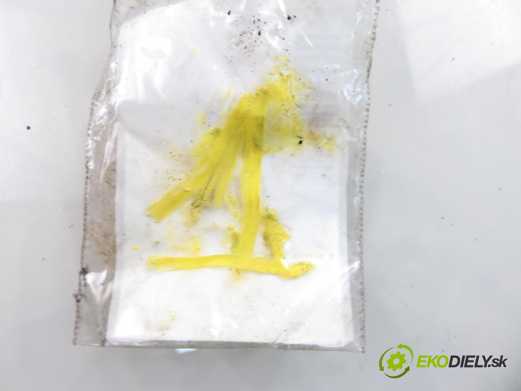 MAZDA 2 (DY) HB 2006 50,00 1.4 CD - F6JB 1399,00 vstrekovač 9654551080 (Vstrekovač paliva)