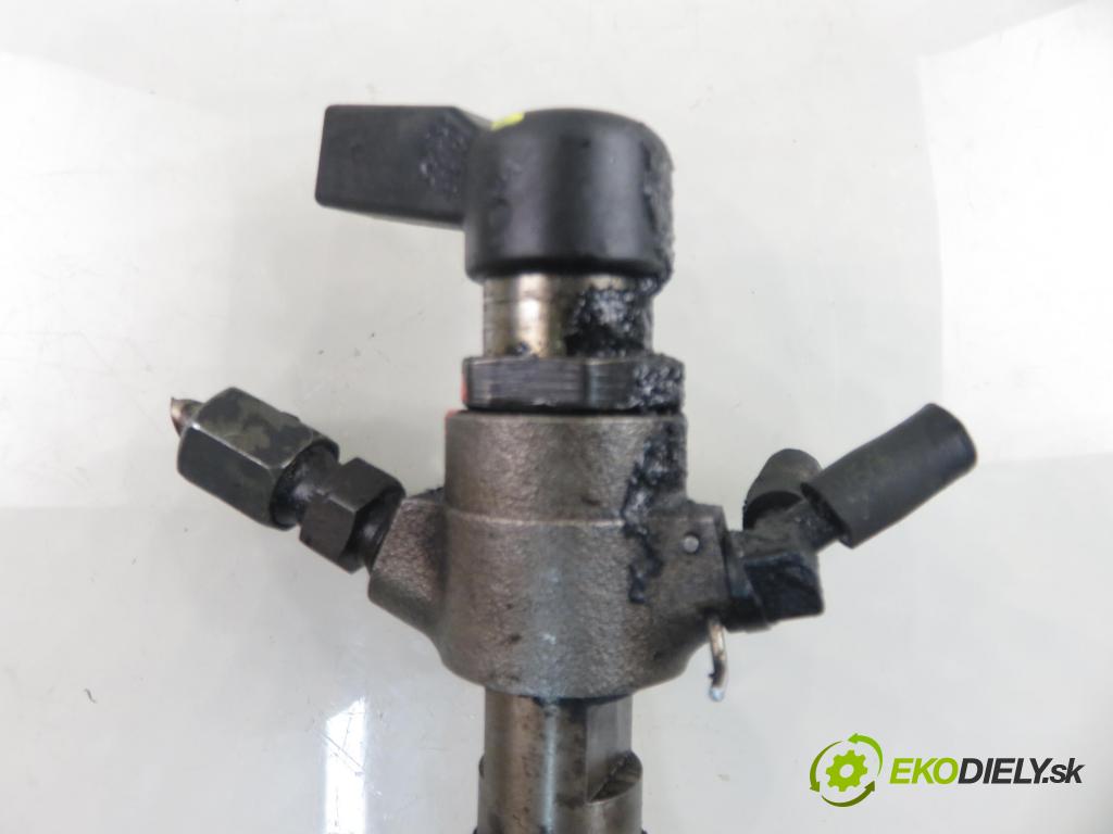 MAZDA 2 (DY) HB 2006 50,00 1.4 CD - F6JB 1399,00 vstrekovač 9654551080 (Vstrekovač paliva)