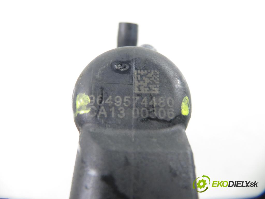 CITROEN C3 I (FC_) HB 2003 50,00 1.4 HDi 8V - 8HX 1398,00 vstrekovač 9649574480 (Vstrekovač paliva)