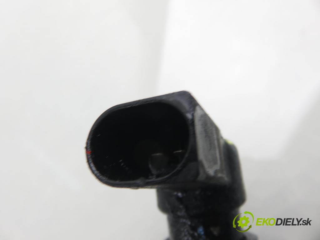 CITROEN C3 I (FC_) HB 2003 50,00 1.4 HDi 8V - 8HX 1398,00 vstrekovač 9649574480 (Vstrekovač paliva)