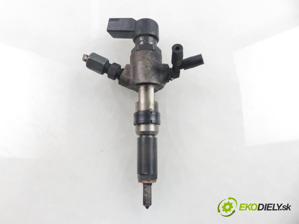 CITROEN C3 I (FC_) HB 2003 50,00 1.4 HDi 8V - 8HX 1398,00 vstrekovač 9649574480 (Vstrekovač paliva)