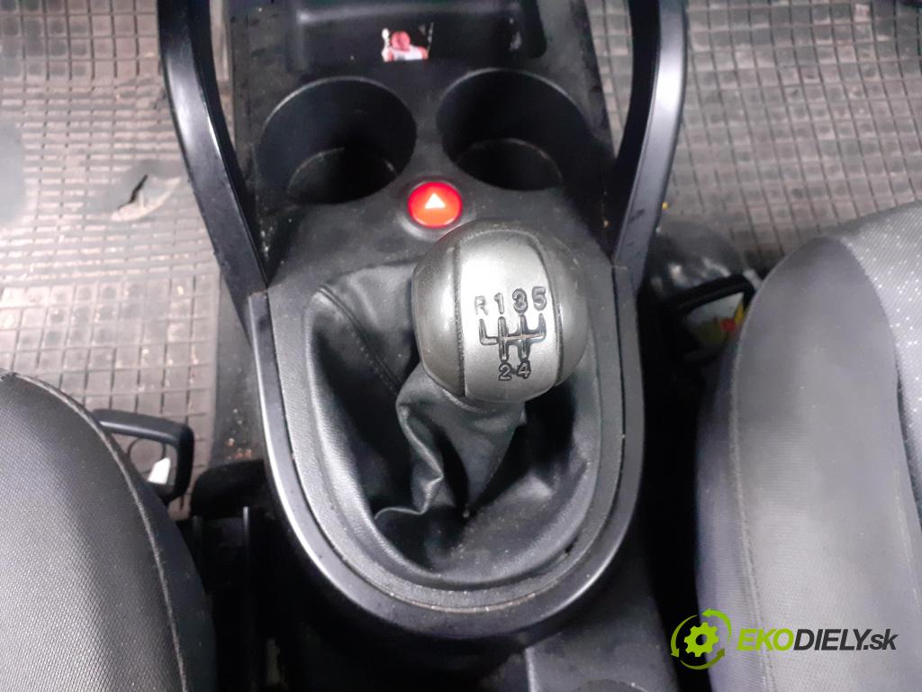 SEAT ALTEA (5P1) HB 2004 75,00 1.6 102 1595,00 převodovka MANUALNA GVY