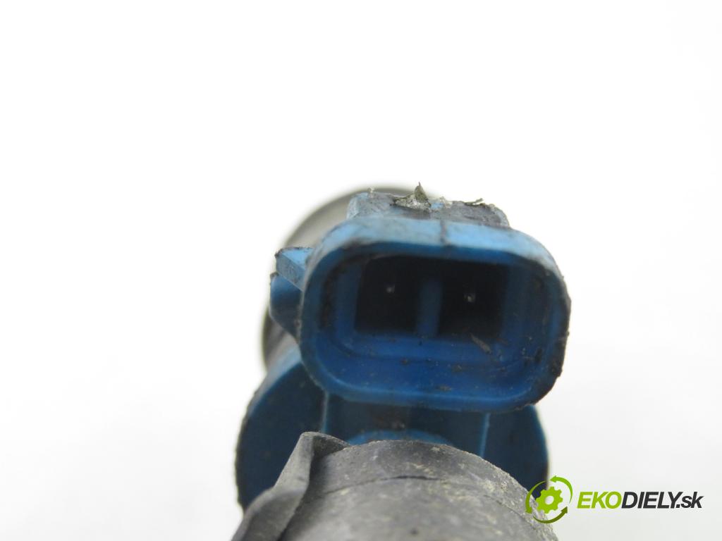 SAAB 9-3 (YS3F) SEDAN 2005 129,00 2.0 t - B207L 1998,00 Lišta vstrekovacia 12790825 (Vstrekovacia lišta)