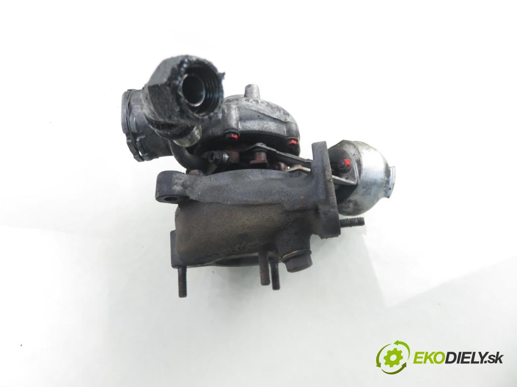 VW PASSAT B5.5 (3B3) SEDAN 2000 96,00 1.9 TDI PD 130 - AVF 1896,00 RYCHLONABÍJEČKA: 03G145702F (Kompletní turbodmychadlo)