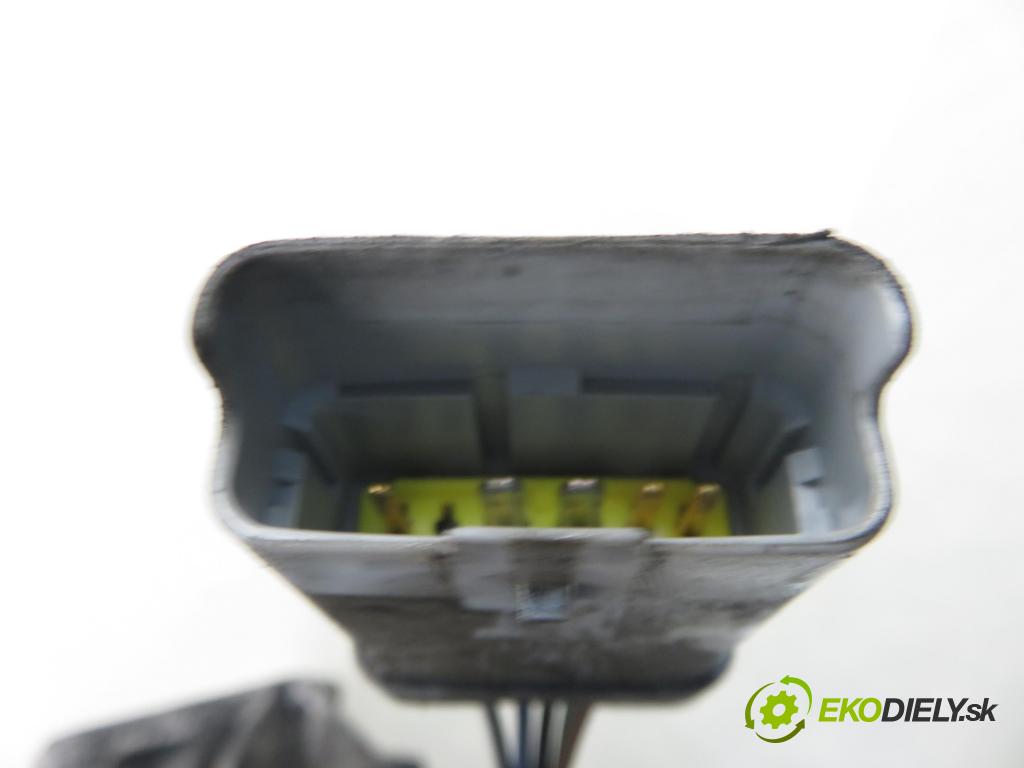 FORD FOCUS II (DA_, HCP) HB 2005 66,00 1.6 TDCi 90 - HHDA 1560,00 VENTIL: EGR 9654818180 ; 215989528