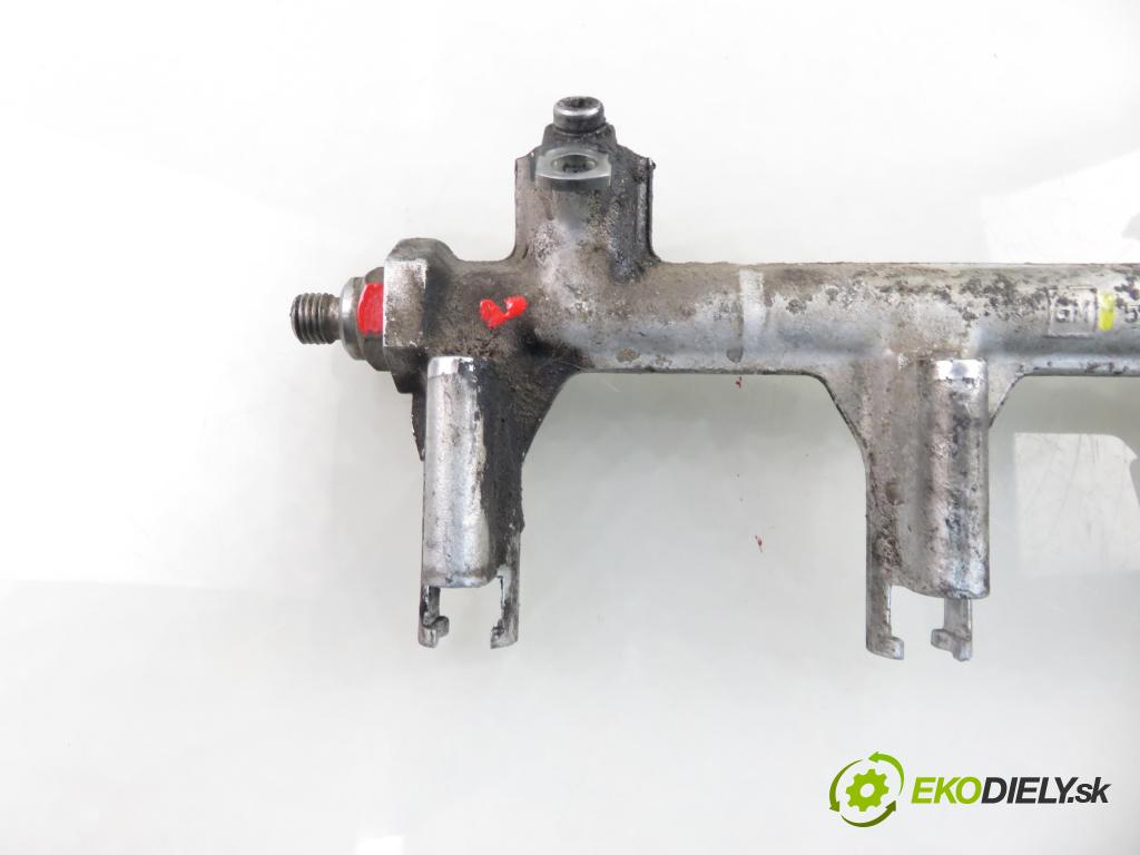 OPEL SIGNUM HB 2004 114,00 2.2 direct - Z 22 YH 2198,00 Lišta vstrekovacia 55351030 (Vstrekovacia lišta)