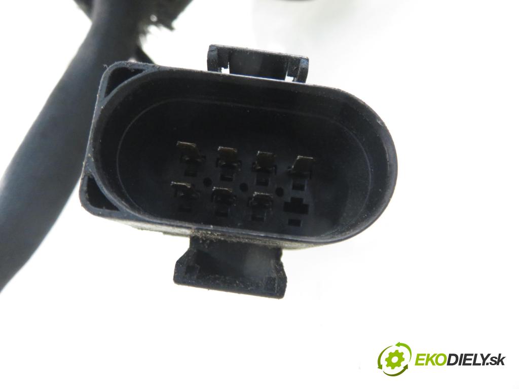 AUDI A4 Avant (8D5, B5) KOMBI 1998 81,00 1.9 TDI - AFN 1896,00 Pumpa vstrekovacia 0460404986 ; 028130115A (Vstrekovacie čerpadlo)