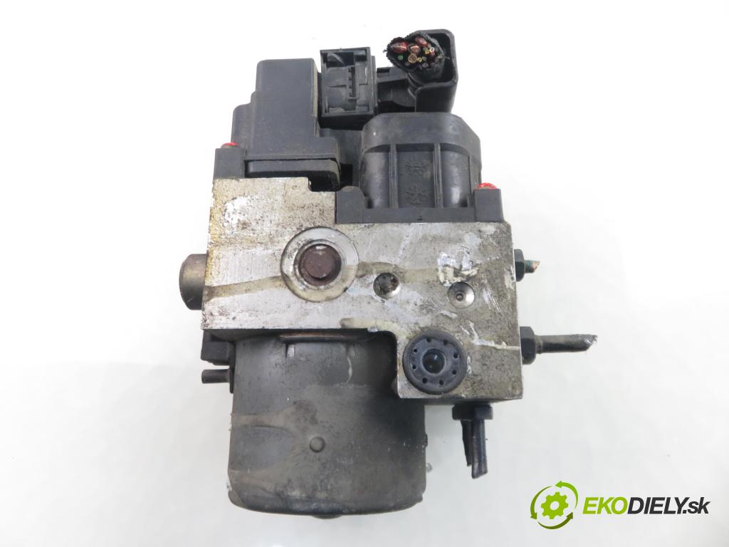 VW PASSAT B5 Variant (3B5) KOMBI 1998 66,00 1.9 TDI 90 - AHU 1896,00 Pumpa ABS 8E0614111AB ; 025216559 ; 0273004281 (Pumpa ABS)