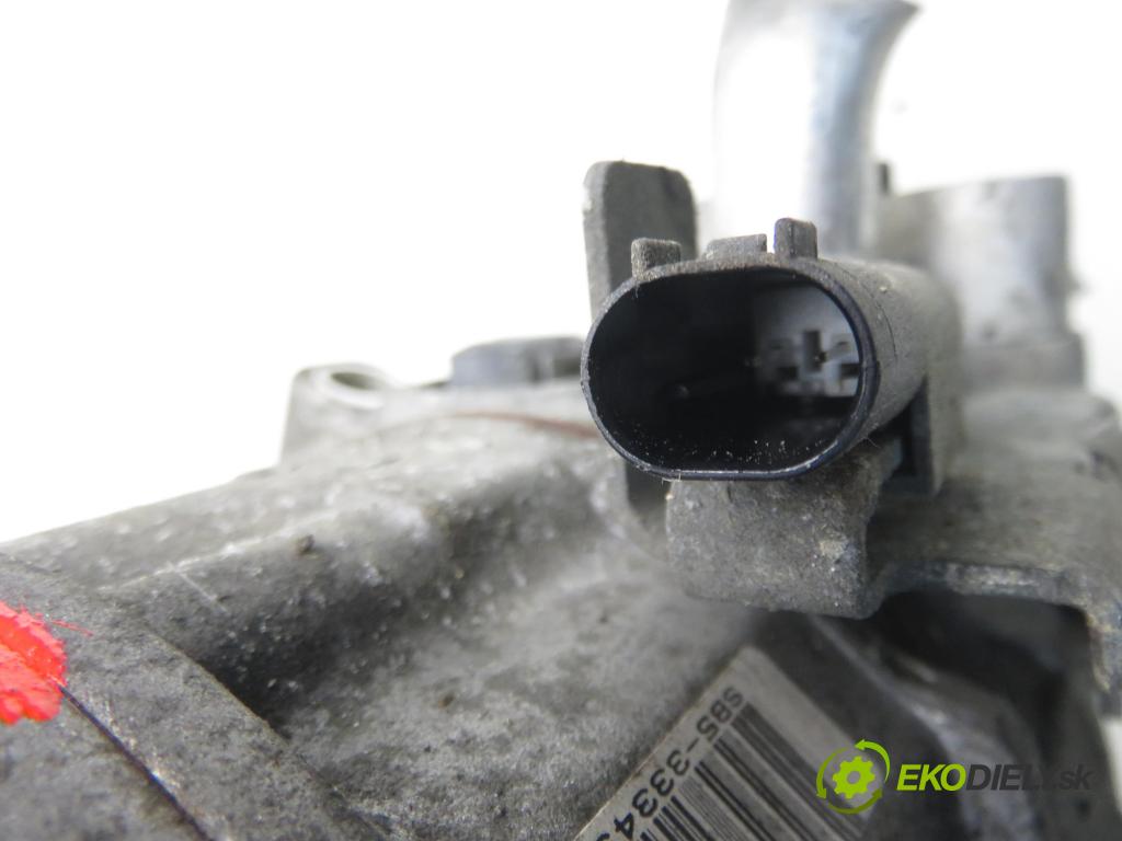 MERCEDES-BENZ KLASA A (W169) MINIVAN 2005 70,00 A 160 (169.031, 169.331) - M 266.920 1498,00 KOMPRESOR: klimatizácie A0012303511 (Kompresor klimatizácie)