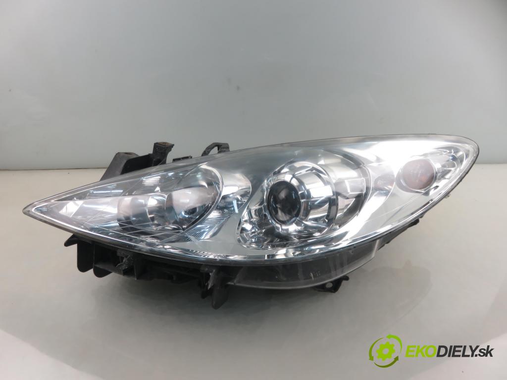 PEUGEOT 307 CC (3B) C/C 2006 0,00 2.0 16V - RFJ (EW10A) 1997,00 Svetlo LP