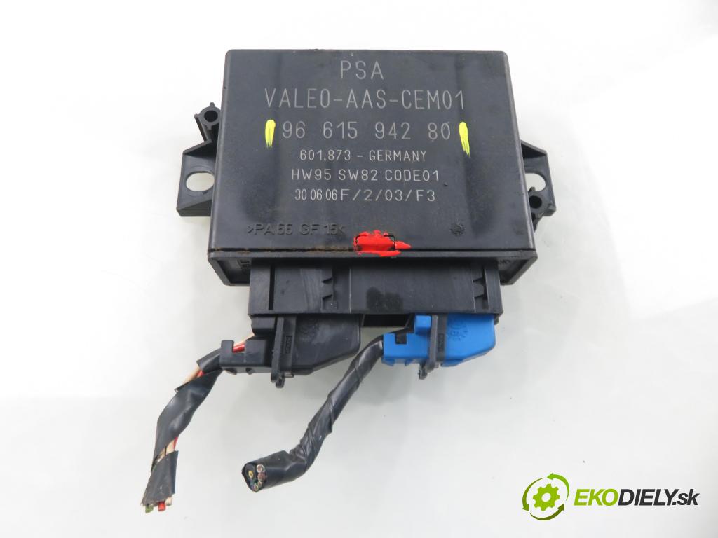 PEUGEOT 307 CC (3B) C/C 2006 0,00 2.0 16V - RFJ (EW10A) 1997,00 MODUL 9661594280