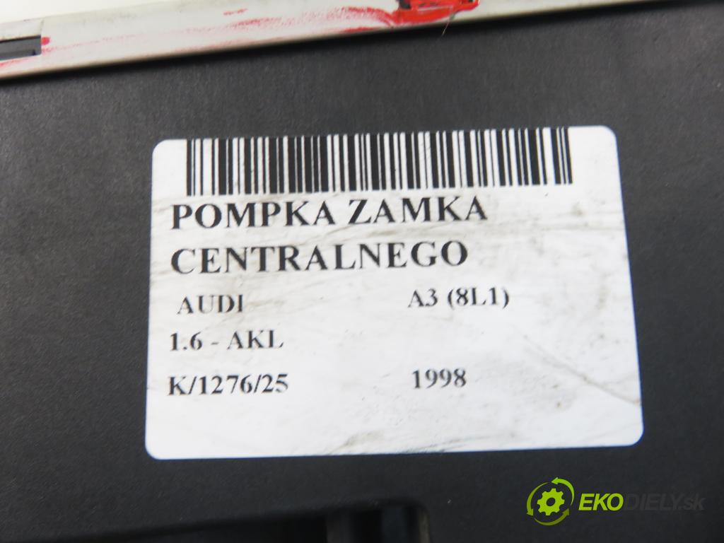AUDI A3 (8L1) HB 1998 74,00 1.6 - AKL 1595,00 motorek zámku centrálního 8L0862257L