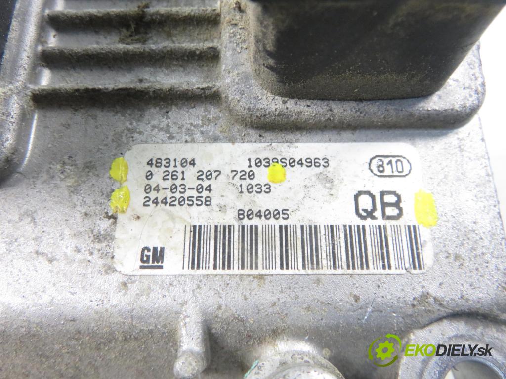 OPEL CORSA C (X01) HB 2004 44,00 1 - Z 10 XEP 998,00 řídící jednotka motora 0261207720 ; 24420558 ; 24420558QB