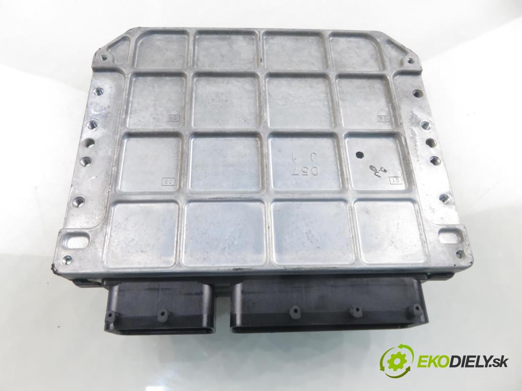 TOYOTA RAV 4 III (_A3_) SUV 2007 100,00 2.2 D 4WD (ALA30_) 136 - 2AD-FTV 2231,00 řídící jednotka motora 8966142C11 ; 1758009460