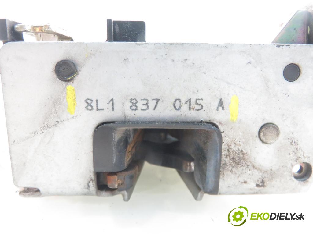 AUDI A3 (8L1) HB 1998 74,00 1.6 - AKL 1595,00 zámok LPM 8L1837015A
