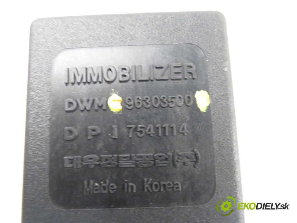 DAEWOO LANOS (KLAT) HB 1999 63,00 1.5 8V - A15SMS 1498,00 spínačka / imobilizéra IMMO / řídící jednotka 16247149 ; 96303500