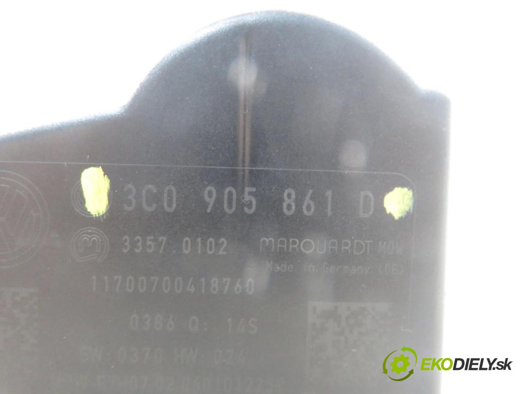 VW PASSAT B6 Variant (3C5) KOMBI 2006 77,00 1.9 TDI - BXE 1896,00 blokáda tyče volantu 3C0905861D